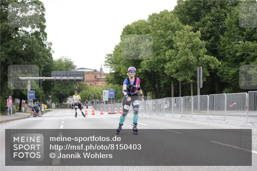 29.06.2025 - hella hamburg halbmarathon Jannik Wohlers http://msf.ph/oto/8150403 29.06.2025 09:17:31 Lombardsbrücke  meine-sportfotos.de