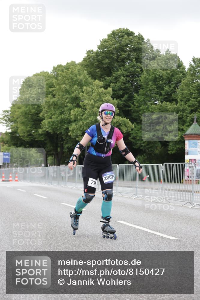 29.06.2025 - hella hamburg halbmarathon Jannik Wohlers http://msf.ph/oto/8150427 29.06.2025 09:17:32 Lombardsbrücke  meine-sportfotos.de