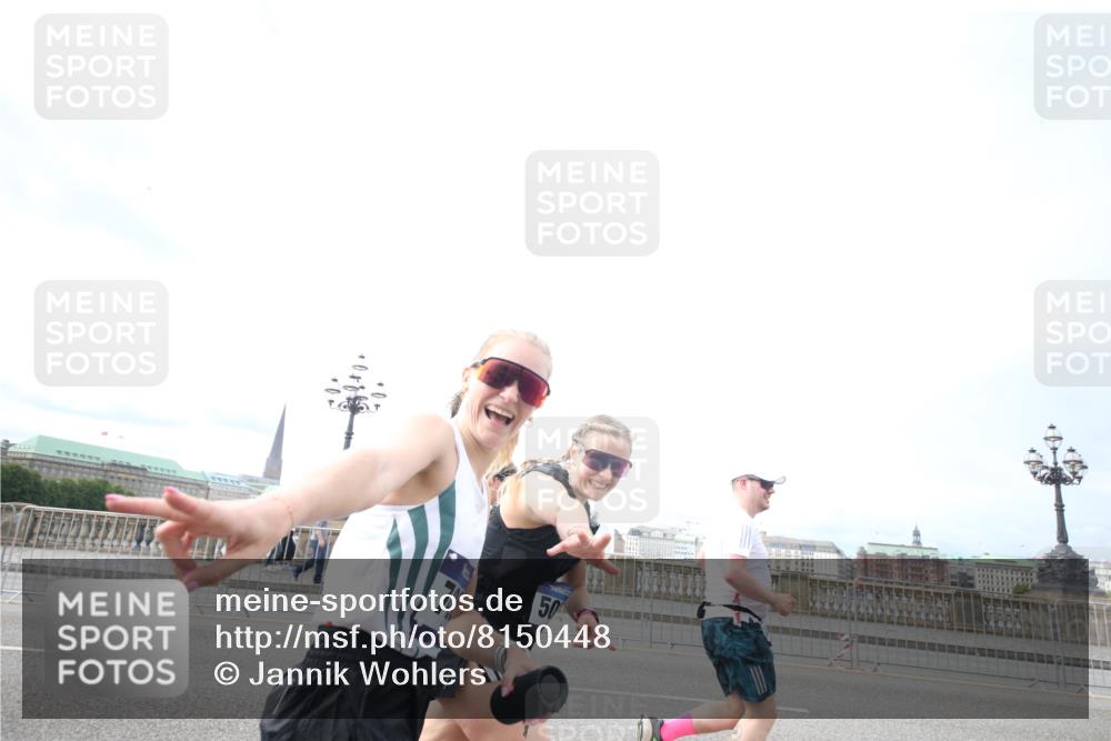 29.06.2025 - hella hamburg halbmarathon Jannik Wohlers http://msf.ph/oto/8150448 29.06.2025 10:23:46 Lombardsbrücke 1005, 1009, 1389, 1444, 3013, 3185, 3285, 3579, 4597, 4684, 4719, 4993, 5039, 5258, 5260, 5954, 6524, 6526, 7013, 7426, 7528, 7920, 8141, 8167, 8187, 8297, 8717, 9063, 11306, 11347, 11415, 12210, 13711, 14433, 14439, 14824, 15352, 15456, 16345, 16861, 17147, 17262, 17414, 17559, 17560, 17595, 18109, 18132, 18210 meine-sportfotos.de