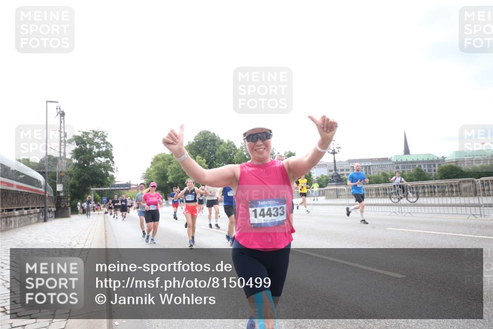 29.06.2025 - hella hamburg halbmarathon Jannik Wohlers http://msf.ph/oto/8150499 29.06.2025 10:23:50 Lombardsbrücke 1005, 1009, 1389, 2132, 2477, 3013, 3185, 3285, 3579, 4162, 4684, 4719, 4993, 5039, 5954, 6478, 6524, 6526, 7426, 7528, 7920, 8167, 8187, 8297, 9063, 11306, 11347, 12210, 13711, 14433, 14439, 14824, 15352, 15456, 16345, 16861, 17147, 17262, 17414, 17559, 17560, 18077, 18109, 18132, 18210 meine-sportfotos.de