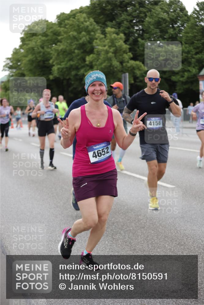 29.06.2025 - hella hamburg halbmarathon Jannik Wohlers http://msf.ph/oto/8150591 29.06.2025 10:50:54 Lombardsbrücke 1203, 1404, 1478, 1617, 2202, 2380, 2484, 2485, 3934, 4156, 4652, 4713, 4878, 4920, 5357, 5394, 5530, 6961, 7012, 7769, 8040, 8410, 8672, 9166, 9167, 9582, 9583, 9763, 11034, 11575, 11608, 11609, 13079, 14127, 14152, 15776, 16258, 16427, 16633, 16642, 16678, 16928, 17079, 19098, 19106 meine-sportfotos.de