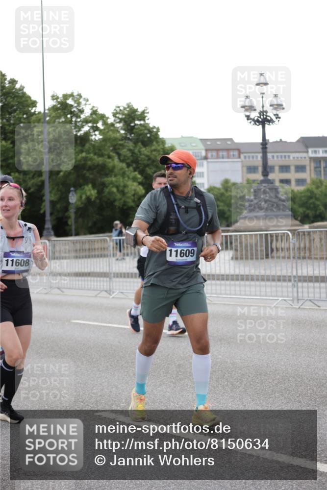 29.06.2025 - hella hamburg halbmarathon Jannik Wohlers http://msf.ph/oto/8150634 29.06.2025 10:50:57 Lombardsbrücke 1478, 1617, 2202, 2380, 2484, 2485, 4156, 4652, 4713, 4808, 4878, 4920, 5357, 5394, 5530, 6091, 6961, 7012, 7769, 7871, 8040, 8410, 8672, 9166, 9167, 9582, 9583, 9763, 11034, 11268, 11575, 11608, 11609, 13079, 13598, 13710, 14152, 15092, 15776, 16258, 16427, 16633, 16642, 16678, 16928, 17079, 19098, 19106 meine-sportfotos.de
