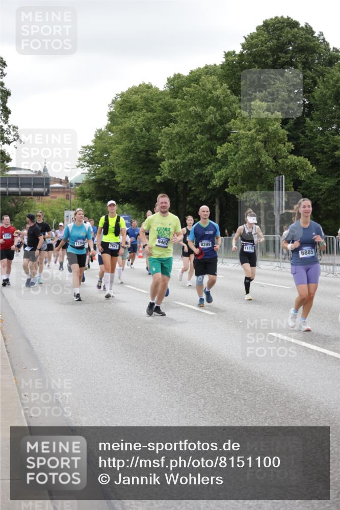 29.06.2025 - hella hamburg halbmarathon Jannik Wohlers http://msf.ph/oto/8151100 29.06.2025 10:51:14 Lombardsbrücke 1997, 2308, 2593, 2736, 2778, 3240, 3991, 4748, 4808, 4878, 5291, 5394, 5534, 5716, 5717, 6007, 6091, 6885, 6945, 6947, 6954, 7769, 7841, 7871, 7992, 8125, 8399, 9340, 9462, 10496, 10521, 10693, 10830, 11268, 11875, 11913, 12766, 13151, 13152, 13598, 13710, 13769, 15092, 16595, 16642, 16807, 17364, 17641 meine-sportfotos.de
