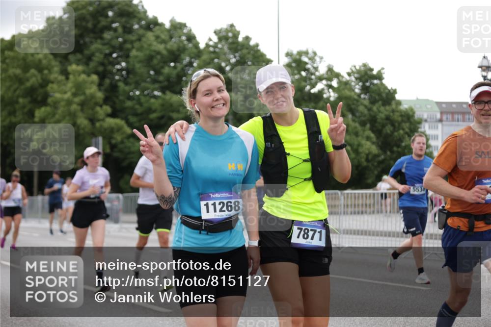 29.06.2025 - hella hamburg halbmarathon Jannik Wohlers http://msf.ph/oto/8151127 29.06.2025 10:51:24 Lombardsbrücke 2593, 3240, 3991, 5291, 5534, 6007, 6604, 6885, 6947, 7682, 8399, 9220, 9340, 9462, 9590, 9594, 9673, 10521, 10533, 10693, 10830, 11101, 11875, 12065, 13151, 13152, 14937, 14959, 15128, 16015, 17364, 17429, 17641, 17902, 18615, 18780, 18975 meine-sportfotos.de