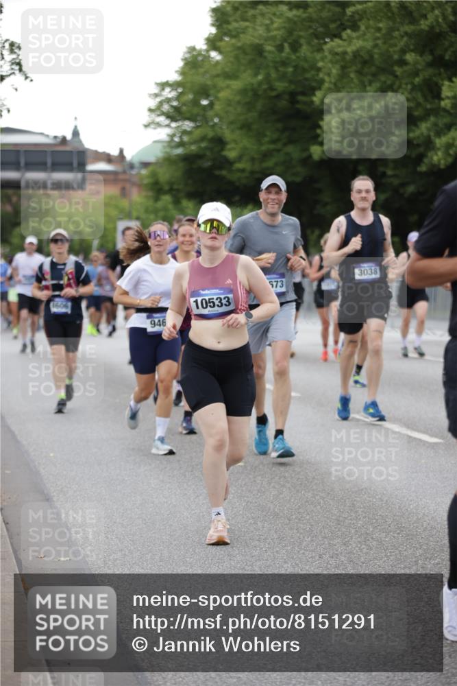 29.06.2025 - hella hamburg halbmarathon Jannik Wohlers http://msf.ph/oto/8151291 29.06.2025 10:51:34 Lombardsbrücke 1418, 1978, 3038, 4087, 4598, 4606, 5062, 5534, 6456, 6604, 7682, 8250, 8251, 8621, 9220, 9460, 9590, 9594, 9673, 9730, 10533, 10673, 10693, 11101, 11375, 12065, 12510, 12969, 13151, 13152, 14720, 14937, 14959, 15128, 16015, 16234, 17253, 17277, 17364, 17429, 17902, 18078, 18615, 18780, 18975 meine-sportfotos.de
