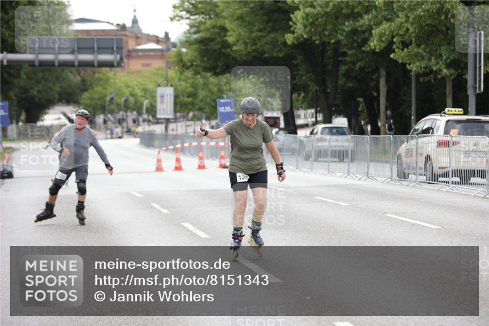 29.06.2025 - hella hamburg halbmarathon Jannik Wohlers http://msf.ph/oto/8151343 29.06.2025 09:21:20 Lombardsbrücke  meine-sportfotos.de
