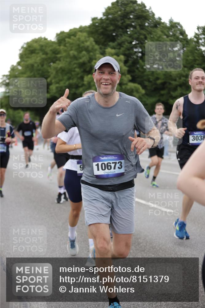 29.06.2025 - hella hamburg halbmarathon Jannik Wohlers http://msf.ph/oto/8151379 29.06.2025 10:51:37 Lombardsbrücke 1418, 1978, 3038, 4087, 4273, 4598, 4606, 5062, 6456, 6604, 6985, 7682, 8250, 8251, 8621, 9220, 9460, 9590, 9594, 9673, 9730, 10533, 10673, 11101, 11375, 12510, 12969, 14235, 14720, 15128, 16015, 16234, 17253, 17277, 17429, 17902, 18078, 18221, 18615, 18780, 18975 meine-sportfotos.de