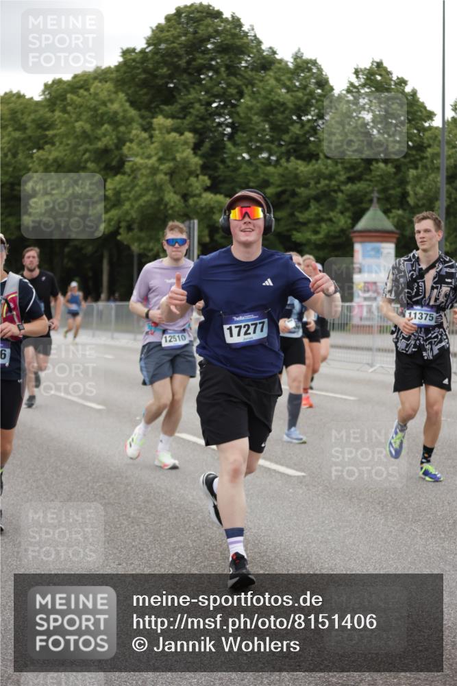 29.06.2025 - hella hamburg halbmarathon Jannik Wohlers http://msf.ph/oto/8151406 29.06.2025 10:51:39 Lombardsbrücke 1418, 1978, 3038, 4087, 4273, 4436, 4598, 4606, 5062, 6456, 6985, 7682, 8194, 8196, 8250, 8251, 8621, 9460, 9590, 9730, 10342, 10533, 10673, 11101, 11126, 11127, 11375, 12510, 12525, 12969, 14215, 14235, 14720, 15128, 16015, 16234, 17253, 17277, 17429, 17902, 18078, 18221, 18615, 18780, 18975 meine-sportfotos.de