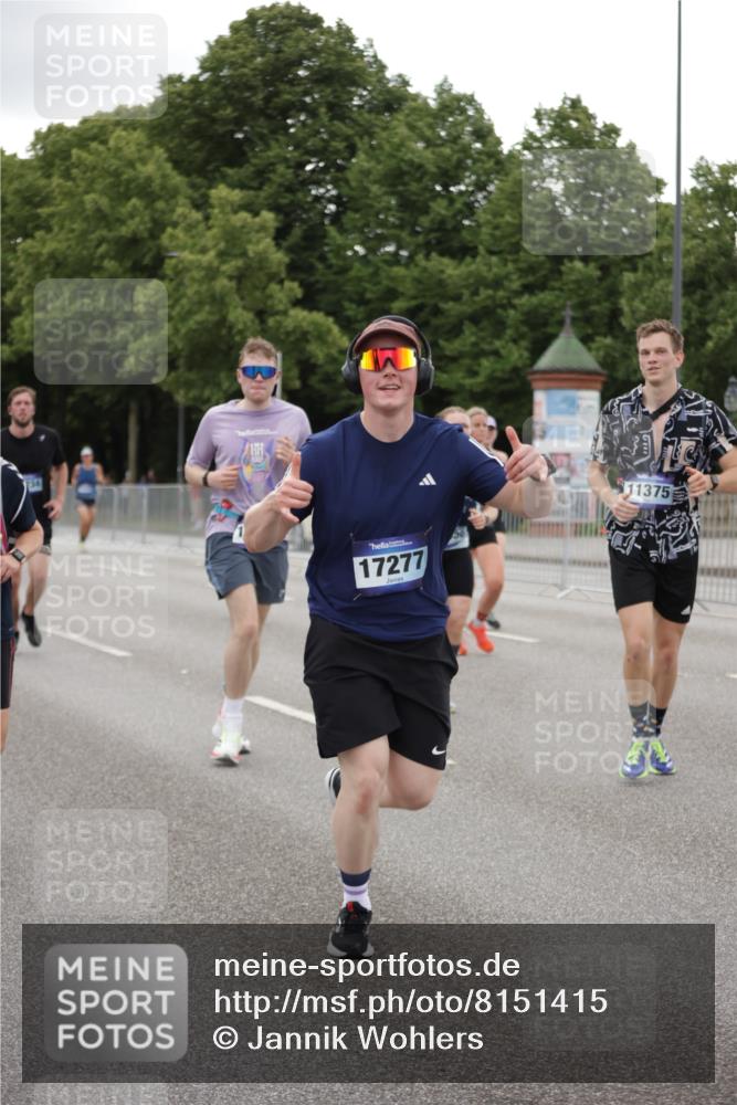 29.06.2025 - hella hamburg halbmarathon Jannik Wohlers http://msf.ph/oto/8151415 29.06.2025 10:51:39 Lombardsbrücke 1418, 1978, 3038, 4087, 4273, 4436, 4598, 4606, 5062, 6456, 6985, 7682, 8194, 8196, 8250, 8251, 8621, 9460, 9590, 9730, 10342, 10533, 10673, 11101, 11126, 11127, 11375, 12510, 12525, 12969, 14215, 14235, 14720, 15128, 16015, 16234, 17253, 17277, 17429, 17902, 18078, 18221, 18615, 18780, 18975 meine-sportfotos.de