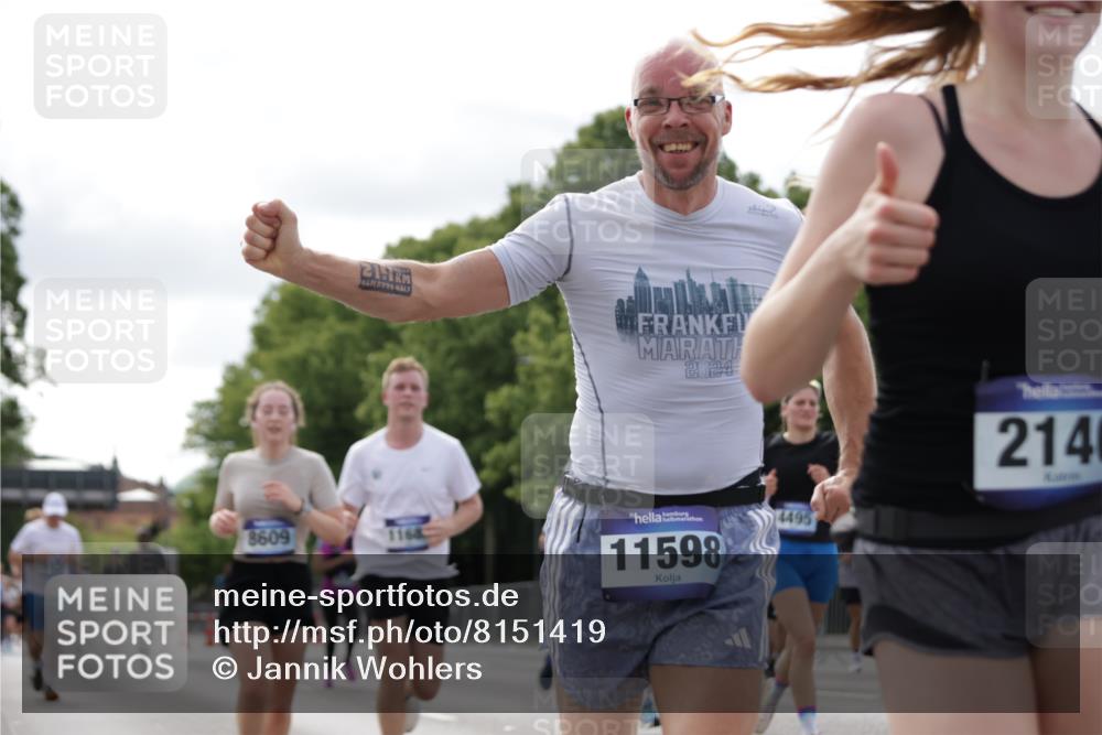 29.06.2025 - hella hamburg halbmarathon Jannik Wohlers http://msf.ph/oto/8151419 29.06.2025 10:14:40 Lombardsbrücke 1296, 1379, 1575, 1745, 2140, 2281, 3025, 3507, 3509, 3513, 3844, 4495, 4641, 5608, 5800, 6181, 6248, 6317, 7439, 7881, 8237, 8239, 8275, 8522, 8563, 8609, 8854, 9113, 9911, 9975, 10589, 10717, 10963, 11271, 11598, 11611, 11683, 12634, 13393, 13683, 13881, 14195, 14452, 14617, 14999, 15037, 15038, 16208, 16419, 17128, 17708, 17847, 18015, 18176 meine-sportfotos.de