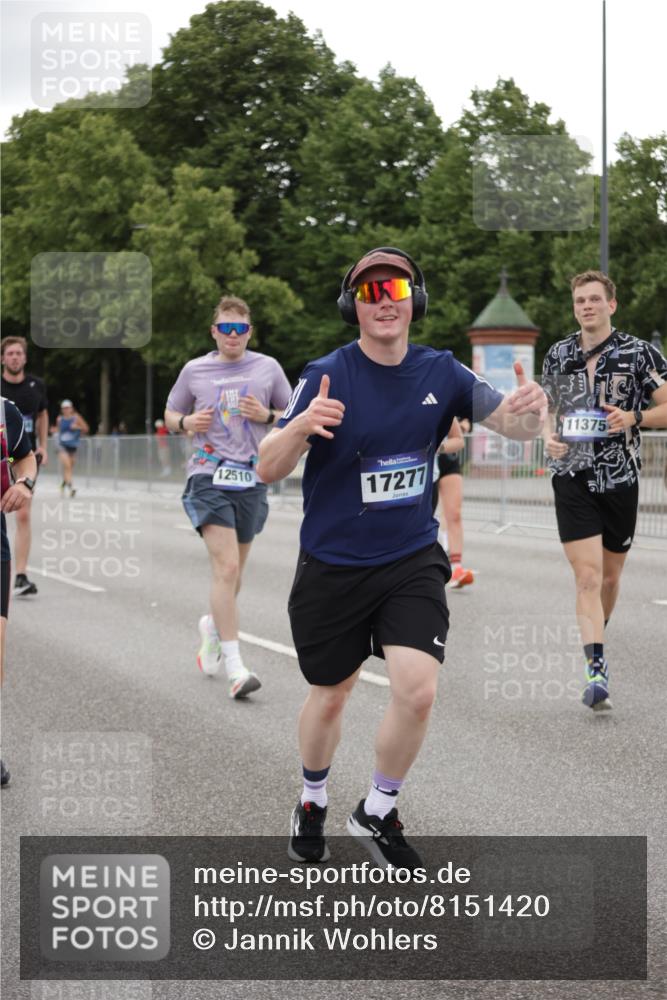 29.06.2025 - hella hamburg halbmarathon Jannik Wohlers http://msf.ph/oto/8151420 29.06.2025 10:51:39 Lombardsbrücke 1418, 1978, 3038, 4087, 4273, 4436, 4598, 4606, 5062, 6456, 6985, 7682, 8194, 8196, 8250, 8251, 8621, 9460, 9590, 9730, 10342, 10533, 10673, 11101, 11126, 11127, 11375, 12510, 12525, 12969, 14215, 14235, 14720, 15128, 16015, 16234, 17253, 17277, 17429, 17902, 18078, 18221, 18615, 18780, 18975 meine-sportfotos.de