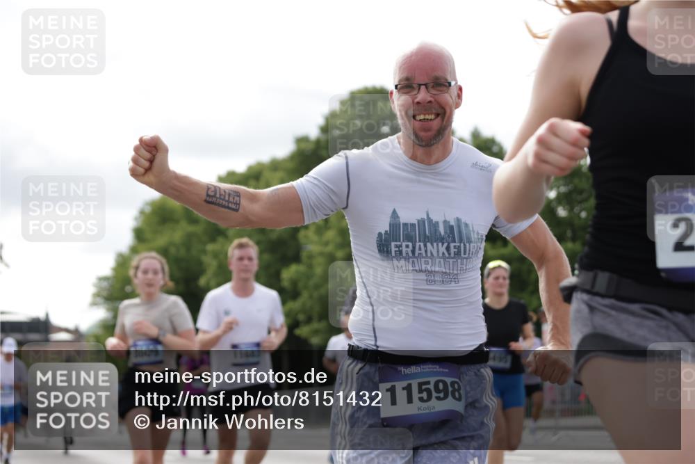 29.06.2025 - hella hamburg halbmarathon Jannik Wohlers http://msf.ph/oto/8151432 29.06.2025 10:14:40 Lombardsbrücke 1296, 1379, 1575, 1745, 2140, 2281, 3025, 3507, 3509, 3513, 3844, 4495, 4641, 5608, 5800, 6181, 6248, 6317, 7439, 7881, 8237, 8239, 8275, 8522, 8563, 8609, 8854, 9113, 9911, 9975, 10589, 10717, 10963, 11271, 11598, 11611, 11683, 12634, 13393, 13683, 13881, 14195, 14452, 14617, 14999, 15037, 15038, 16208, 16419, 17128, 17708, 17847, 18015, 18176 meine-sportfotos.de