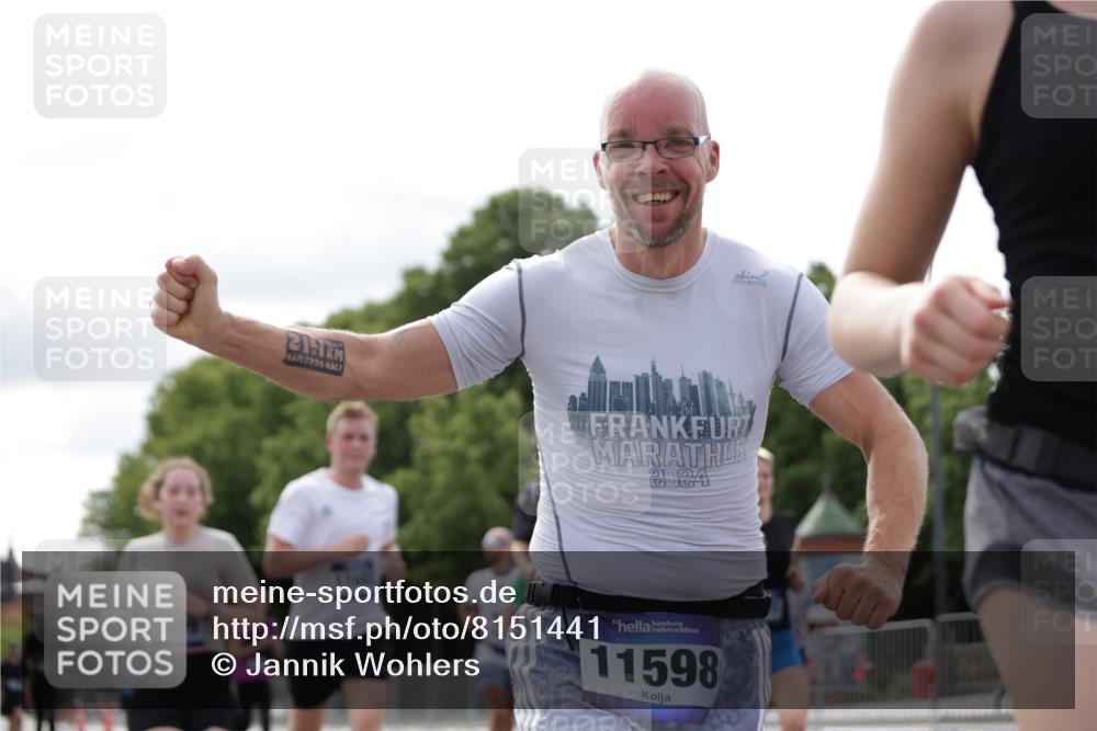 29.06.2025 - hella hamburg halbmarathon Jannik Wohlers http://msf.ph/oto/8151441 29.06.2025 10:14:40 Lombardsbrücke 1296, 1379, 1575, 1745, 2140, 2281, 3025, 3507, 3509, 3513, 3844, 4495, 4641, 5608, 5800, 6181, 6248, 6317, 7439, 7881, 8237, 8239, 8275, 8522, 8563, 8609, 8854, 9113, 9911, 9975, 10589, 10717, 10963, 11271, 11598, 11611, 11683, 12634, 13393, 13683, 13881, 14195, 14452, 14617, 14999, 15037, 15038, 16208, 16419, 17128, 17708, 17847, 18015, 18176 meine-sportfotos.de