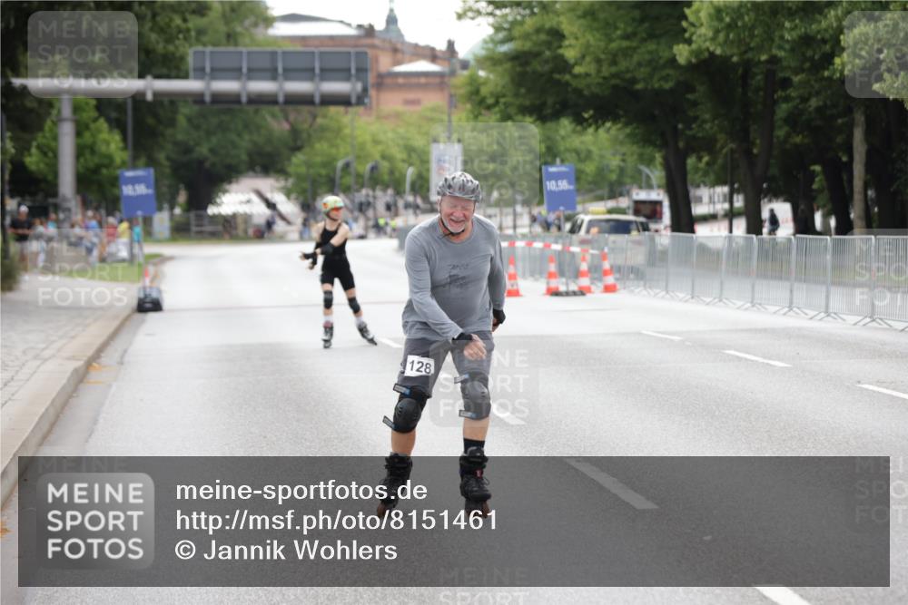 29.06.2025 - hella hamburg halbmarathon Jannik Wohlers http://msf.ph/oto/8151461 29.06.2025 09:21:23 Lombardsbrücke  meine-sportfotos.de