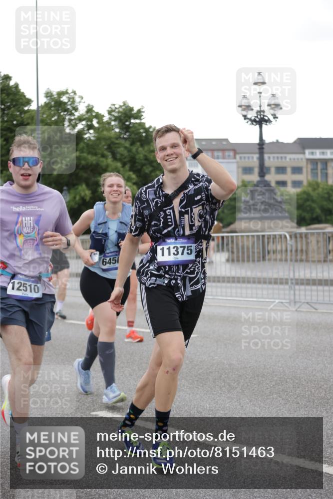 29.06.2025 - hella hamburg halbmarathon Jannik Wohlers http://msf.ph/oto/8151463 29.06.2025 10:51:41 Lombardsbrücke 1418, 1978, 3038, 4087, 4273, 4436, 4598, 4606, 5062, 6403, 6404, 6406, 6456, 6985, 7682, 8194, 8196, 8250, 8251, 8621, 9460, 9730, 10342, 10533, 10673, 11101, 11126, 11127, 11375, 12089, 12510, 12525, 12969, 13538, 14215, 14235, 14720, 15128, 16015, 16234, 17253, 17277, 17902, 18078, 18221, 18615, 18780, 18975 meine-sportfotos.de