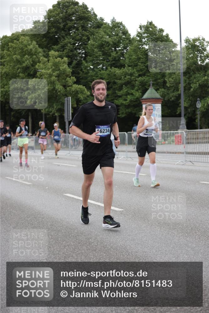 29.06.2025 - hella hamburg halbmarathon Jannik Wohlers http://msf.ph/oto/8151483 29.06.2025 10:51:42 Lombardsbrücke 1418, 1978, 3038, 4087, 4273, 4436, 4598, 4606, 5062, 5262, 6403, 6404, 6406, 6456, 6985, 7682, 7691, 8194, 8196, 8250, 8251, 8621, 9460, 9730, 10342, 10533, 10673, 11101, 11126, 11127, 11375, 12089, 12510, 12525, 12969, 13538, 14215, 14235, 14720, 15128, 16015, 16234, 17253, 17277, 17326, 17327, 17902, 18078, 18221, 18615, 18975 meine-sportfotos.de