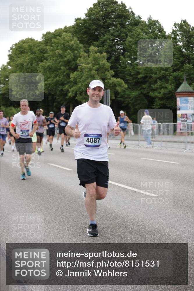 29.06.2025 - hella hamburg halbmarathon Jannik Wohlers http://msf.ph/oto/8151531 29.06.2025 10:51:43 Lombardsbrücke 1418, 1978, 3038, 4087, 4273, 4436, 4598, 4606, 5062, 5262, 6403, 6404, 6406, 6456, 6985, 7682, 7691, 8194, 8196, 8250, 8251, 8621, 9368, 9460, 9730, 10342, 10533, 10673, 11101, 11126, 11127, 11375, 12089, 12510, 12525, 12969, 13538, 14215, 14235, 14720, 15128, 16015, 16234, 16262, 16973, 17253, 17277, 17326, 17327, 17902, 18078, 18221, 18615 meine-sportfotos.de