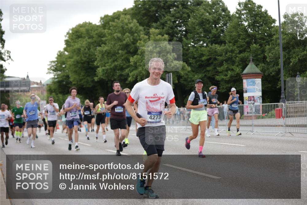 29.06.2025 - hella hamburg halbmarathon Jannik Wohlers http://msf.ph/oto/8151572 29.06.2025 10:51:45 Lombardsbrücke 1418, 1978, 3038, 4087, 4273, 4436, 4598, 4606, 4815, 5062, 5262, 6386, 6403, 6404, 6406, 6456, 6985, 7690, 7691, 8194, 8196, 8250, 8251, 8621, 9368, 9460, 9730, 10342, 10634, 10673, 10884, 11126, 11127, 11375, 11736, 11899, 11974, 12089, 12247, 12510, 12525, 12969, 13094, 13538, 14215, 14235, 14720, 16015, 16234, 16262, 16492, 16973, 17253, 17277, 17326, 17327, 18078, 18221, 18756, 18817 meine-sportfotos.de