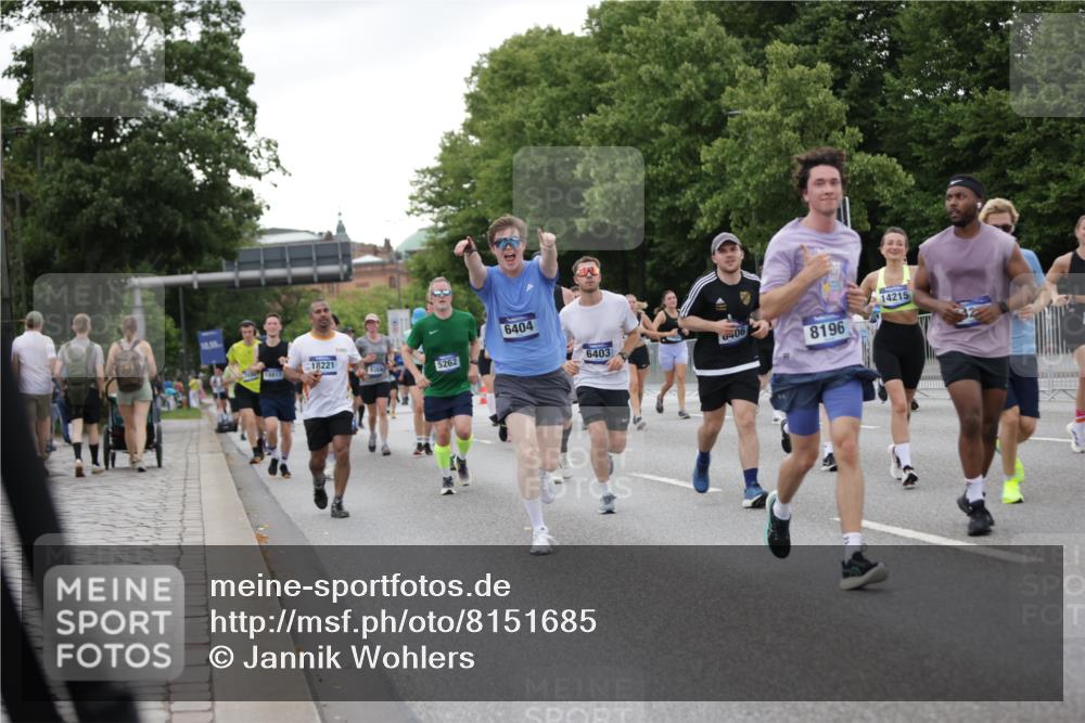 29.06.2025 - hella hamburg halbmarathon Jannik Wohlers http://msf.ph/oto/8151685 29.06.2025 10:51:48 Lombardsbrücke 1418, 1978, 3038, 3645, 4087, 4273, 4436, 4598, 4815, 5062, 5262, 6386, 6403, 6404, 6406, 6456, 6985, 7690, 7691, 8194, 8196, 8250, 8251, 9368, 9460, 9730, 10296, 10342, 10634, 10673, 10884, 11126, 11127, 11375, 11736, 11899, 11974, 12089, 12247, 12510, 12525, 12558, 12969, 13094, 13538, 14215, 14235, 14720, 16234, 16262, 16492, 16752, 16973, 17253, 17277, 17326, 17327, 18078, 18221, 18668, 18756, 18817 meine-sportfotos.de