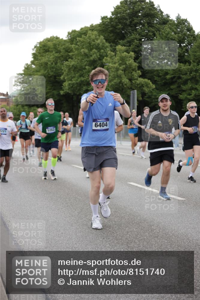 29.06.2025 - hella hamburg halbmarathon Jannik Wohlers http://msf.ph/oto/8151740 29.06.2025 10:51:50 Lombardsbrücke 1978, 3038, 3645, 4087, 4273, 4436, 4815, 5262, 6386, 6403, 6404, 6406, 6456, 6985, 7690, 7691, 7735, 8194, 8196, 8250, 8251, 9368, 9730, 9731, 10296, 10342, 10634, 10884, 11084, 11126, 11127, 11375, 11736, 11899, 11974, 12089, 12247, 12510, 12525, 12546, 12558, 12969, 13094, 13538, 14215, 14235, 16234, 16262, 16492, 16752, 16973, 17253, 17277, 17326, 17327, 18078, 18115, 18221, 18633, 18668, 18756, 18817 meine-sportfotos.de