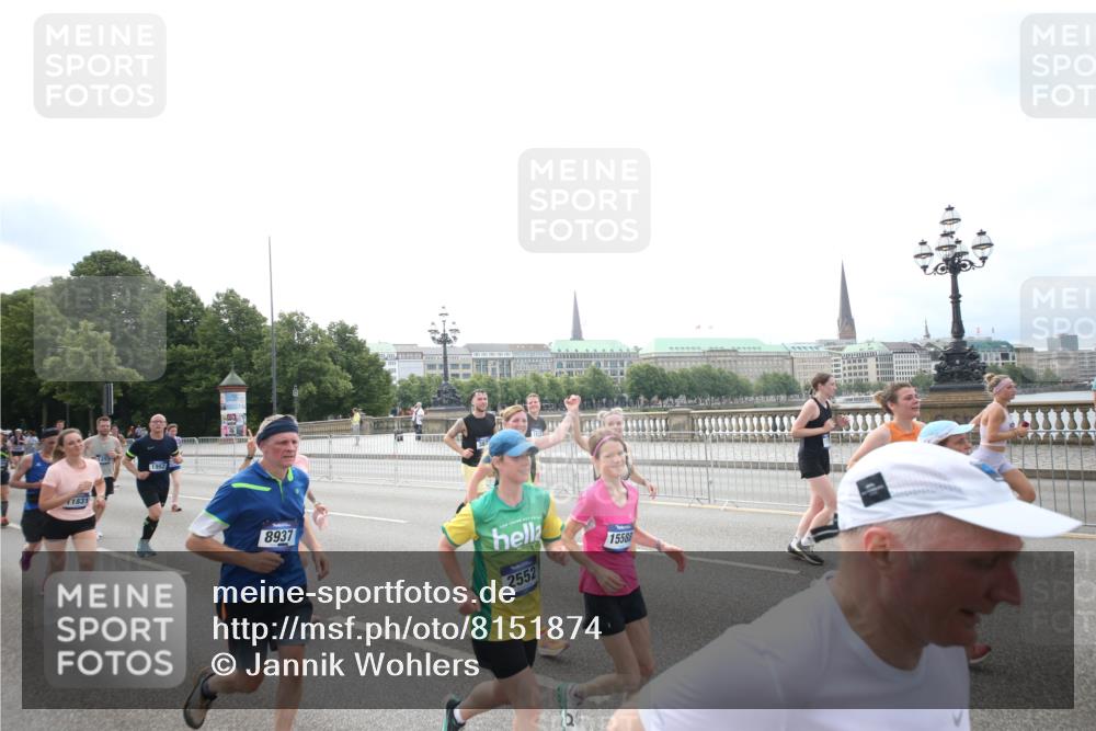 29.06.2025 - hella hamburg halbmarathon Jannik Wohlers http://msf.ph/oto/8151874 29.06.2025 10:36:30 Lombardsbrücke 1118, 1253, 1339, 1488, 1490, 1948, 1952, 1954, 2552, 2588, 3165, 3873, 3895, 4084, 4618, 4762, 4996, 5224, 5538, 5640, 5786, 5789, 6156, 6359, 7202, 7773, 8007, 8315, 8499, 8758, 8936, 8937, 9295, 9500, 9694, 9701, 10123, 10487, 10862, 11672, 11831, 11843, 11912, 12087, 12184, 12218, 12302, 12532, 12605, 12770, 12775, 13106, 13165, 13657, 13704, 13902, 14695, 15106, 15353, 15588, 15907, 15972, 15992, 16304, 16309, 16885, 17018, 17115, 17349, 17504, 17591, 18482 meine-sportfotos.de