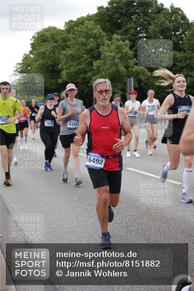 29.06.2025 - hella hamburg halbmarathon Jannik Wohlers http://msf.ph/oto/8151882 29.06.2025 10:51:55 Lombardsbrücke 2528, 3645, 4087, 4273, 4436, 4815, 5262, 6386, 6403, 6404, 6406, 6671, 6985, 7690, 7691, 7735, 7812, 8194, 8196, 9103, 9368, 9731, 10080, 10296, 10342, 10634, 10884, 11084, 11126, 11127, 11297, 11736, 11899, 11974, 12089, 12247, 12525, 12546, 12558, 13094, 13207, 13208, 13538, 14215, 14235, 14893, 16262, 16492, 16752, 16973, 17326, 17327, 18115, 18221, 18633, 18668, 18756, 18817 meine-sportfotos.de