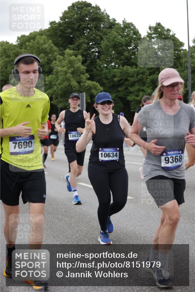 29.06.2025 - hella hamburg halbmarathon Jannik Wohlers http://msf.ph/oto/8151979 29.06.2025 10:51:58 Lombardsbrücke 2528, 3645, 4436, 4815, 5262, 6386, 6403, 6404, 6406, 6671, 6985, 7690, 7691, 7735, 7812, 8194, 8196, 9103, 9368, 9731, 10080, 10296, 10342, 10634, 10884, 11084, 11126, 11127, 11297, 11736, 11899, 11974, 12089, 12247, 12525, 12546, 12558, 13094, 13207, 13208, 13538, 13677, 14215, 14235, 14893, 15205, 16262, 16492, 16752, 16973, 17326, 17327, 18115, 18221, 18633, 18668, 18756, 18817 meine-sportfotos.de