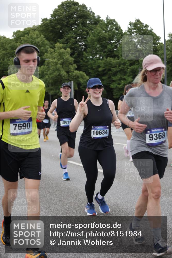 29.06.2025 - hella hamburg halbmarathon Jannik Wohlers http://msf.ph/oto/8151984 29.06.2025 10:51:58 Lombardsbrücke 2528, 3645, 4436, 4815, 5262, 6386, 6403, 6404, 6406, 6671, 6985, 7690, 7691, 7735, 7812, 8194, 8196, 9103, 9368, 9731, 10080, 10296, 10342, 10634, 10884, 11084, 11126, 11127, 11297, 11736, 11899, 11974, 12089, 12247, 12525, 12546, 12558, 13094, 13207, 13208, 13538, 13677, 14215, 14235, 14893, 15205, 16262, 16492, 16752, 16973, 17326, 17327, 18115, 18221, 18633, 18668, 18756, 18817 meine-sportfotos.de