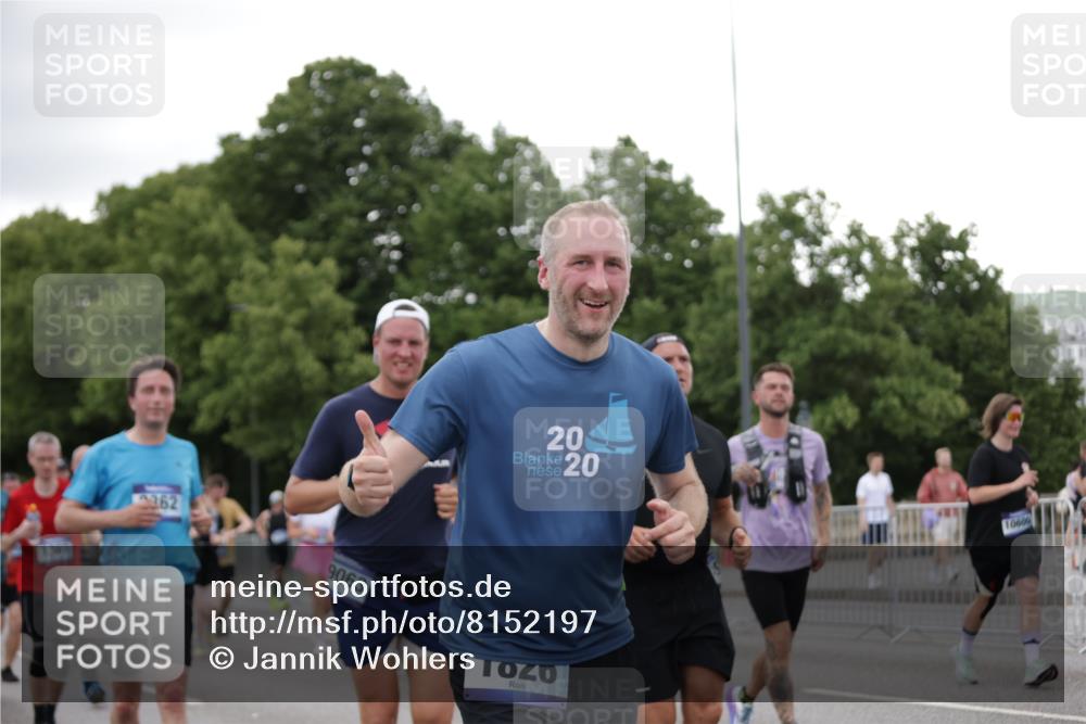 29.06.2025 - hella hamburg halbmarathon Jannik Wohlers http://msf.ph/oto/8152197 29.06.2025 10:52:16 Lombardsbrücke 1369, 1826, 2362, 2420, 2528, 2983, 3140, 3227, 4591, 5360, 7032, 7511, 8641, 9068, 9070, 9103, 10080, 10392, 10600, 10879, 10928, 12994, 13305, 13677, 14009, 14424, 14704, 14827, 14897, 15205, 15438, 15439, 15447, 15867, 15906, 16053, 16056, 16794, 16984, 17002, 17050, 17359, 17896, 18106, 18205, 18645, 18751, 18997, 19063, 19097 meine-sportfotos.de