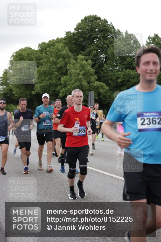 29.06.2025 - hella hamburg halbmarathon Jannik Wohlers http://msf.ph/oto/8152225 29.06.2025 10:52:18 Lombardsbrücke 1369, 1826, 2146, 2362, 2420, 2983, 3140, 3227, 4591, 4729, 5360, 7032, 7511, 7737, 8641, 9068, 9070, 10055, 10392, 10600, 10879, 10928, 10981, 12994, 13305, 14009, 14424, 14643, 14704, 14827, 14897, 15438, 15439, 15447, 15867, 15906, 16053, 16056, 16794, 16984, 17002, 17050, 17359, 17896, 18106, 18205, 18645, 18751, 18997, 19063, 19097 meine-sportfotos.de