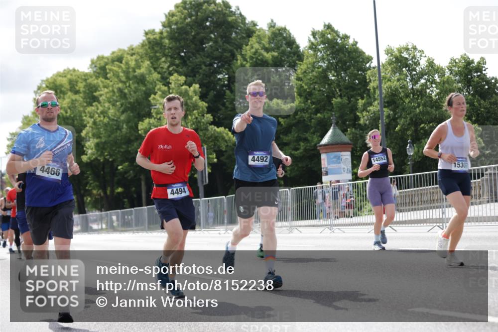 29.06.2025 - hella hamburg halbmarathon Jannik Wohlers http://msf.ph/oto/8152238 29.06.2025 10:15:11 Lombardsbrücke 1440, 2110, 2720, 2989, 3417, 4007, 4466, 4492, 4494, 5069, 5739, 6376, 6576, 7809, 9192, 9307, 9423, 9657, 10108, 10775, 10858, 12457, 12521, 13197, 13453, 13500, 13818, 14413, 14550, 14552, 14630, 15307, 16040, 16041, 16938, 17350, 17949, 18150, 18203, 18252 meine-sportfotos.de