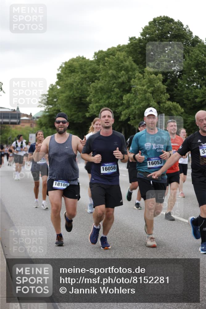 29.06.2025 - hella hamburg halbmarathon Jannik Wohlers http://msf.ph/oto/8152281 29.06.2025 10:52:19 Lombardsbrücke 1369, 1826, 2146, 2362, 2420, 2983, 3140, 3227, 4591, 4729, 5360, 7032, 7511, 7737, 8641, 9068, 9070, 10055, 10392, 10600, 10879, 10928, 10981, 12127, 12128, 12994, 13305, 14009, 14424, 14643, 14704, 14827, 14897, 15438, 15439, 15447, 15867, 15906, 16053, 16056, 16794, 16984, 17002, 17050, 17359, 17896, 18106, 18205, 18645, 18751, 18997, 19063, 19097 meine-sportfotos.de