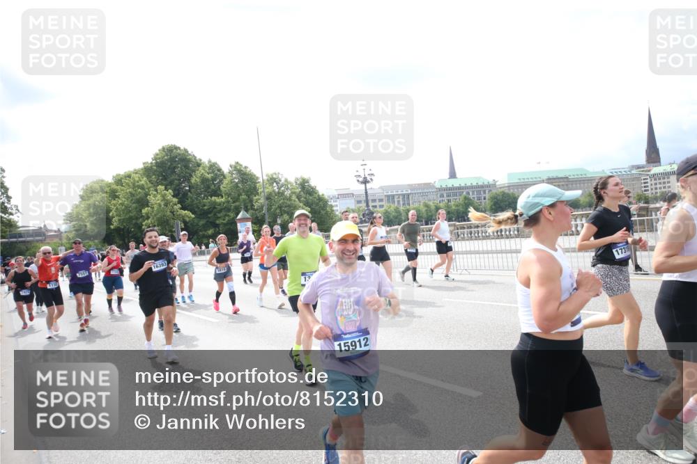 29.06.2025 - hella hamburg halbmarathon Jannik Wohlers http://msf.ph/oto/8152310 29.06.2025 10:42:01 Lombardsbrücke 1150, 1360, 1624, 1929, 1957, 1994, 2069, 2134, 2538, 2580, 3605, 3874, 4353, 4778, 4891, 4892, 5403, 5419, 5810, 6828, 6917, 7040, 7260, 7557, 7666, 8459, 8525, 8526, 8712, 8816, 9370, 9980, 10532, 10734, 10842, 10872, 10899, 11074, 11075, 11463, 11464, 11468, 11550, 11677, 12403, 12684, 12854, 12903, 12904, 13250, 13406, 13456, 13952, 13953, 14042, 14084, 14108, 14328, 14405, 14426, 14468, 14585, 14636, 14769, 15004, 15155, 15912, 15977, 16215, 16352 meine-sportfotos.de