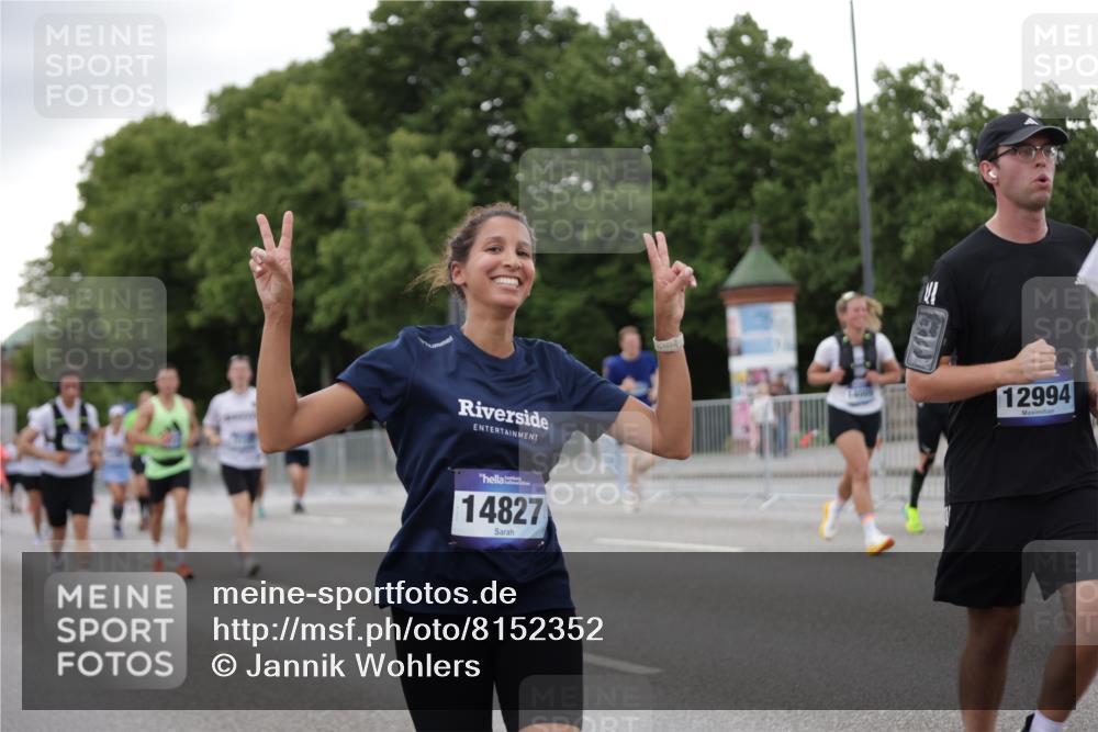 29.06.2025 - hella hamburg halbmarathon Jannik Wohlers http://msf.ph/oto/8152352 29.06.2025 10:52:22 Lombardsbrücke 1369, 1826, 2146, 2362, 2701, 2983, 3140, 3227, 4591, 4729, 7032, 7511, 7737, 8641, 9070, 9545, 10055, 10600, 10879, 10981, 11919, 12127, 12128, 12994, 13305, 14009, 14424, 14643, 14704, 14827, 14897, 15438, 15439, 15447, 15867, 15906, 16053, 16056, 16794, 16984, 17002, 17050, 17359, 17896, 18106, 18205, 18645, 18751, 18997, 19063, 19097 meine-sportfotos.de