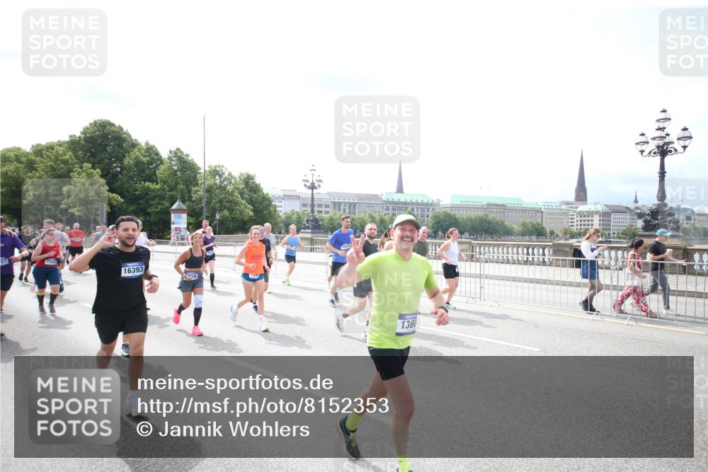 29.06.2025 - hella hamburg halbmarathon Jannik Wohlers http://msf.ph/oto/8152353 29.06.2025 10:42:01 Lombardsbrücke 1150, 1360, 1624, 1929, 1957, 1994, 2069, 2134, 2538, 2580, 3605, 3874, 4353, 4778, 4891, 4892, 5403, 5419, 5810, 6828, 6917, 7040, 7260, 7557, 7666, 8459, 8525, 8526, 8712, 8816, 9370, 9980, 10532, 10734, 10842, 10872, 10899, 11074, 11075, 11463, 11464, 11468, 11550, 11677, 12403, 12684, 12854, 12903, 12904, 13250, 13406, 13456, 13952, 13953, 14042, 14084, 14108, 14328, 14405, 14426, 14468, 14585, 14636, 14769, 15004, 15155, 15912, 15977, 16215, 16352 meine-sportfotos.de