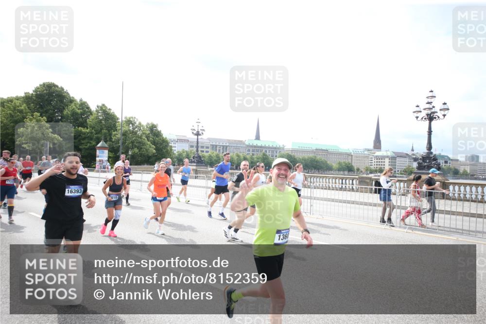 29.06.2025 - hella hamburg halbmarathon Jannik Wohlers http://msf.ph/oto/8152359 29.06.2025 10:42:01 Lombardsbrücke 1150, 1360, 1624, 1929, 1957, 1994, 2069, 2134, 2538, 2580, 3605, 3874, 4353, 4778, 4891, 4892, 5403, 5419, 5810, 6828, 6917, 7040, 7260, 7557, 7666, 8459, 8525, 8526, 8712, 8816, 9370, 9980, 10532, 10734, 10842, 10872, 10899, 11074, 11075, 11463, 11464, 11468, 11550, 11677, 12403, 12684, 12854, 12903, 12904, 13250, 13406, 13456, 13952, 13953, 14042, 14084, 14108, 14328, 14405, 14426, 14468, 14585, 14636, 14769, 15004, 15155, 15912, 15977, 16215, 16352 meine-sportfotos.de