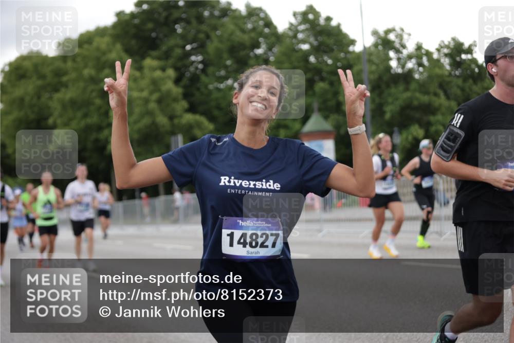 29.06.2025 - hella hamburg halbmarathon Jannik Wohlers http://msf.ph/oto/8152373 29.06.2025 10:52:23 Lombardsbrücke 1369, 1826, 2146, 2362, 2701, 2983, 3140, 3227, 4591, 4729, 7032, 7511, 7737, 8641, 9545, 10055, 10600, 10879, 10981, 11919, 12127, 12128, 12994, 13305, 14009, 14424, 14643, 14704, 14827, 14897, 15438, 15439, 15447, 15867, 15906, 16053, 16056, 16794, 16984, 17050, 17359, 17896, 18106, 18205, 18645, 18751, 18997, 19063, 19097 meine-sportfotos.de