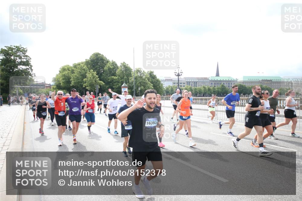 29.06.2025 - hella hamburg halbmarathon Jannik Wohlers http://msf.ph/oto/8152378 29.06.2025 10:42:02 Lombardsbrücke 1150, 1360, 1624, 1929, 1957, 1994, 2069, 2134, 2538, 2580, 3605, 3874, 4353, 4778, 4891, 4892, 5403, 5419, 5810, 6828, 7040, 7260, 7557, 7666, 8459, 8525, 8526, 8712, 8816, 9370, 9980, 10532, 10842, 10872, 10899, 11074, 11075, 11463, 11464, 11468, 11550, 11677, 12403, 12684, 12854, 12903, 12904, 13250, 13406, 13456, 13952, 13953, 14042, 14084, 14108, 14328, 14405, 14426, 14468, 14556, 14585, 14636, 14769, 15004, 15155, 15219, 15912, 15977, 16215, 16352 meine-sportfotos.de