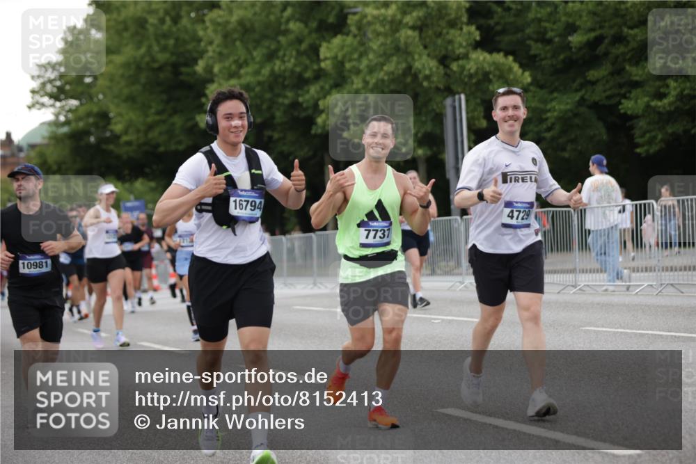29.06.2025 - hella hamburg halbmarathon Jannik Wohlers http://msf.ph/oto/8152413 29.06.2025 10:52:25 Lombardsbrücke 1369, 1826, 2146, 2362, 2701, 2988, 3140, 3227, 3787, 4591, 4729, 7032, 7737, 8641, 9545, 10055, 10417, 10568, 10600, 10879, 10981, 11919, 12127, 12128, 12994, 14009, 14643, 14704, 14765, 14807, 14827, 14897, 15438, 15439, 15447, 15867, 16053, 16056, 16794, 16961, 16984, 17050, 17359, 17896, 18106, 18205, 18645, 18997, 19063, 19097 meine-sportfotos.de