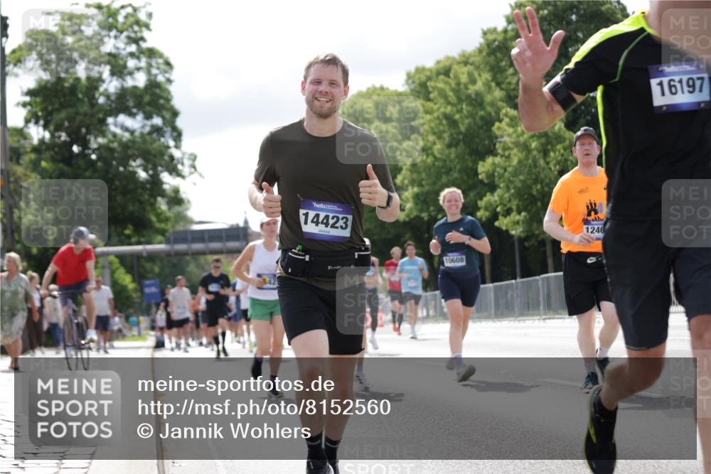 29.06.2025 - hella hamburg halbmarathon Jannik Wohlers http://msf.ph/oto/8152560 29.06.2025 10:15:22 Lombardsbrücke 2989, 3167, 4007, 4466, 4492, 4494, 6376, 6576, 7941, 7942, 8746, 8885, 9192, 9657, 9675, 10108, 10608, 10775, 11774, 11783, 12427, 12469, 13179, 13818, 13951, 14413, 14423, 14550, 14552, 14559, 14630, 15307, 15570, 15710, 15988, 16020, 16348, 16606, 16923, 16938, 17350, 18150, 18957 meine-sportfotos.de