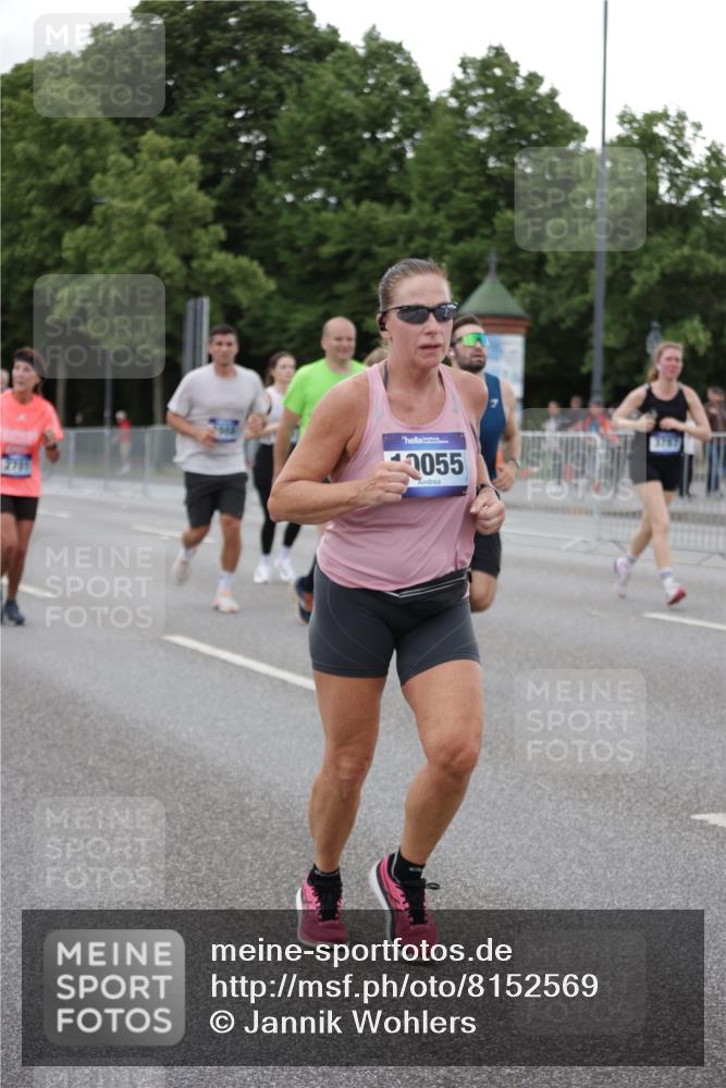 29.06.2025 - hella hamburg halbmarathon Jannik Wohlers http://msf.ph/oto/8152569 29.06.2025 10:52:33 Lombardsbrücke 2146, 2291, 2701, 2988, 3787, 4729, 6135, 6521, 7032, 7681, 7737, 9545, 10055, 10417, 10568, 10661, 10981, 11520, 11524, 11919, 12127, 12128, 13489, 14009, 14643, 14765, 14807, 14827, 14977, 14979, 15438, 15439, 15867, 16137, 16156, 16794, 16961, 18205, 18988 meine-sportfotos.de