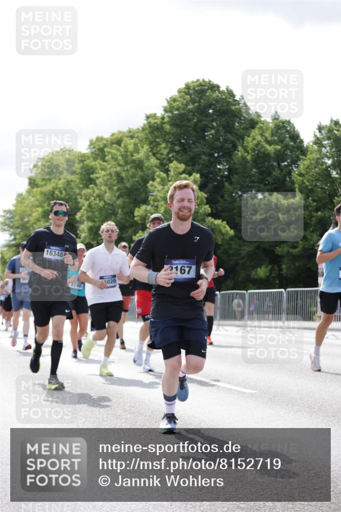 29.06.2025 - hella hamburg halbmarathon Jannik Wohlers http://msf.ph/oto/8152719 29.06.2025 10:15:28 Lombardsbrücke 1156, 1651, 2076, 3167, 4007, 5423, 7897, 7941, 7942, 8554, 8746, 8885, 9192, 9675, 9784, 10108, 10608, 11113, 11303, 11478, 11774, 11783, 11818, 12427, 12469, 12628, 13179, 13818, 13951, 14423, 14543, 14550, 14559, 14630, 15570, 15710, 15889, 15988, 16020, 16348, 16606, 16923, 17350, 18150, 18641, 18957 meine-sportfotos.de