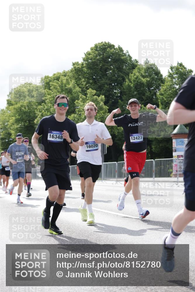 29.06.2025 - hella hamburg halbmarathon Jannik Wohlers http://msf.ph/oto/8152780 29.06.2025 10:15:29 Lombardsbrücke 1156, 1651, 2076, 2436, 3167, 4007, 5423, 7897, 7941, 7942, 8554, 8746, 8885, 9192, 9675, 9784, 10108, 10608, 11113, 11303, 11478, 11774, 11783, 11818, 12427, 12469, 12628, 13179, 13818, 13951, 14423, 14543, 14550, 14559, 15570, 15710, 15889, 15988, 16020, 16348, 16606, 16923, 17350, 17692, 18641, 18957, 19030 meine-sportfotos.de