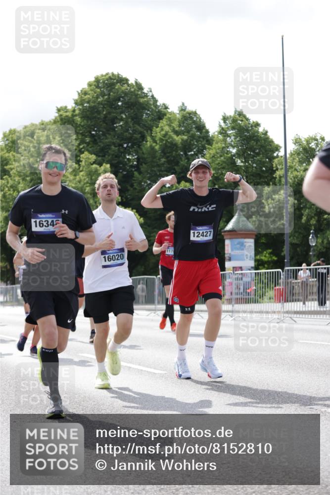 29.06.2025 - hella hamburg halbmarathon Jannik Wohlers http://msf.ph/oto/8152810 29.06.2025 10:15:29 Lombardsbrücke 1156, 1651, 2076, 2436, 3167, 4007, 5423, 7897, 7941, 7942, 8554, 8746, 8885, 9192, 9675, 9784, 10108, 10608, 11113, 11303, 11478, 11774, 11783, 11818, 12427, 12469, 12628, 13179, 13818, 13951, 14423, 14543, 14550, 14559, 15570, 15710, 15889, 15988, 16020, 16348, 16606, 16923, 17350, 17692, 18641, 18957, 19030 meine-sportfotos.de