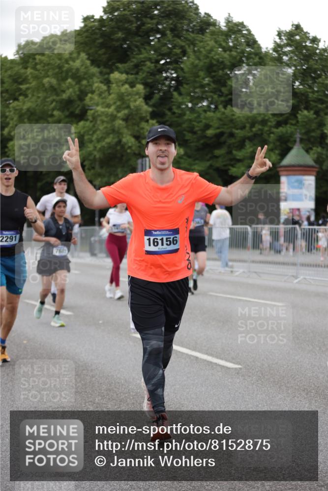 29.06.2025 - hella hamburg halbmarathon Jannik Wohlers http://msf.ph/oto/8152875 29.06.2025 10:52:40 Lombardsbrücke 2291, 2701, 2988, 3787, 4626, 6135, 6521, 7681, 9545, 10417, 10568, 10661, 11520, 11524, 11919, 12127, 12128, 13489, 13916, 13917, 14038, 14765, 14807, 14977, 14979, 16137, 16156, 16961, 18988 meine-sportfotos.de