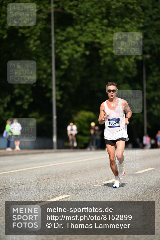 29.06.2025 - hella hamburg halbmarathon Dr. Thomas Lammeyer http://msf.ph/oto/8152899 29.06.2025 09:41:57 Kennedybrücke  meine-sportfotos.de