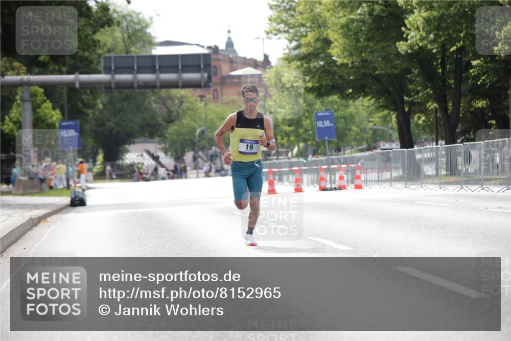 29.06.2025 - hella hamburg halbmarathon Jannik Wohlers http://msf.ph/oto/8152965 29.06.2025 09:32:12 Lombardsbrücke 14, 17, 19, 21 meine-sportfotos.de