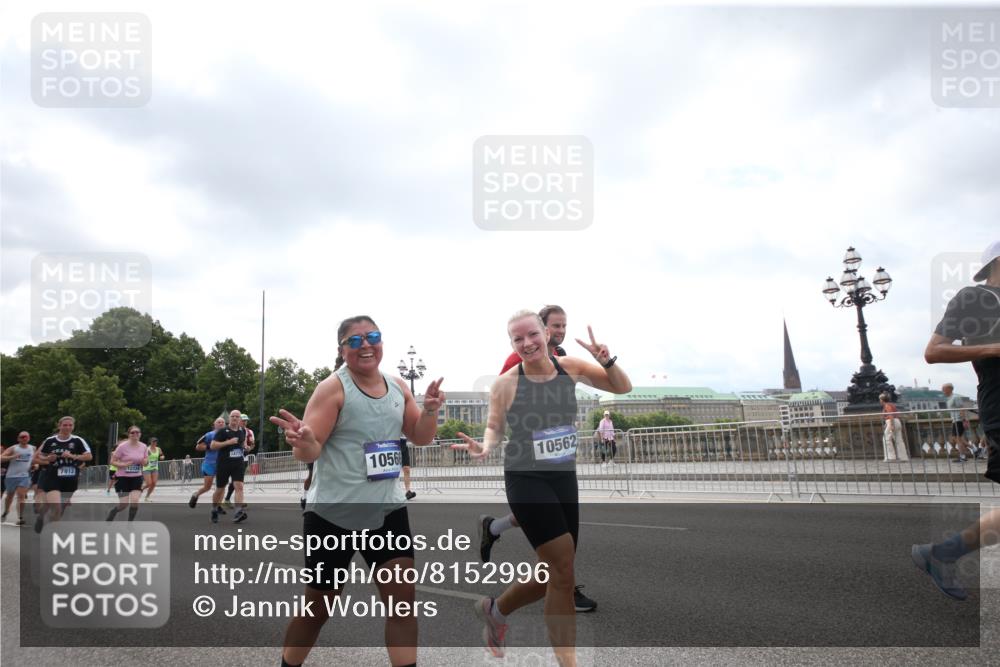 29.06.2025 - hella hamburg halbmarathon Jannik Wohlers http://msf.ph/oto/8152996 29.06.2025 10:44:44 Lombardsbrücke 1024, 1685, 1798, 2007, 2779, 3160, 3164, 3993, 4186, 4337, 4851, 5099, 5190, 6509, 6788, 6980, 7699, 7912, 8594, 8605, 8762, 8907, 10562, 10566, 10707, 11314, 11393, 12198, 12332, 12334, 12394, 12793, 12905, 13555, 13580, 14002, 14513, 14758, 14777, 15458, 15750, 15751, 15998, 16850, 17521, 18084, 18230, 18294 meine-sportfotos.de
