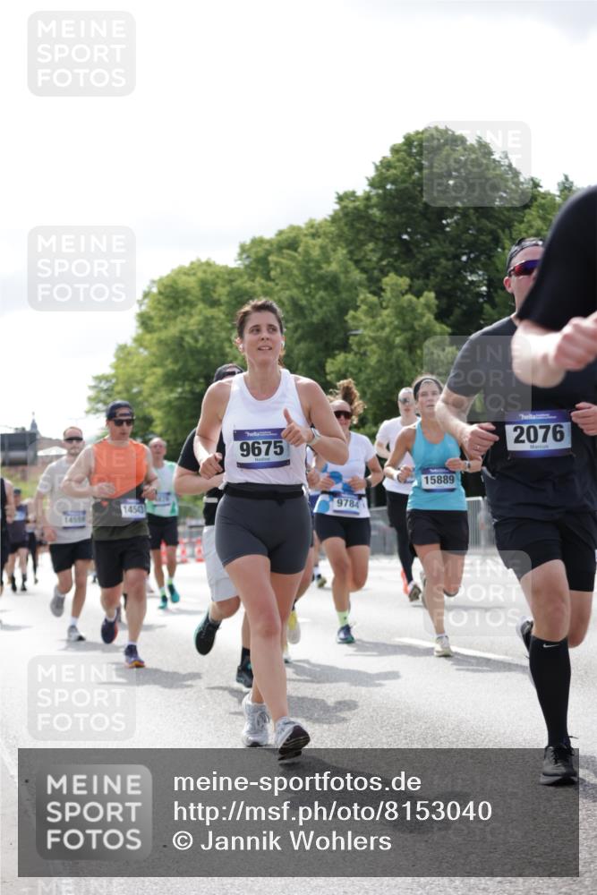 29.06.2025 - hella hamburg halbmarathon Jannik Wohlers http://msf.ph/oto/8153040 29.06.2025 10:15:34 Lombardsbrücke 1156, 1308, 1651, 2071, 2076, 2165, 2436, 3167, 4828, 5046, 5423, 7897, 7941, 7942, 8169, 8554, 8746, 8885, 9675, 9784, 10608, 11113, 11303, 11478, 11774, 11783, 11818, 12427, 12469, 12628, 14423, 14543, 14559, 15571, 15710, 15889, 15988, 16020, 16348, 16606, 16923, 17692, 18641, 18957, 19030 meine-sportfotos.de