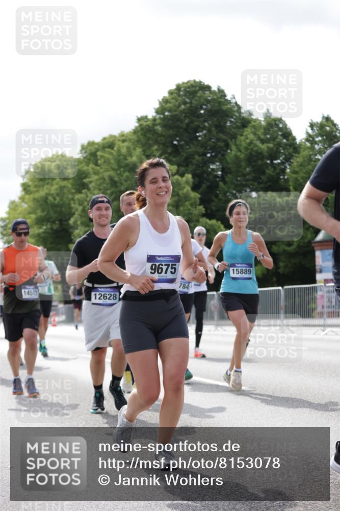 29.06.2025 - hella hamburg halbmarathon Jannik Wohlers http://msf.ph/oto/8153078 29.06.2025 10:15:35 Lombardsbrücke 1156, 1308, 1651, 2071, 2076, 2165, 2436, 3167, 4828, 5046, 5423, 7897, 7941, 7942, 8169, 8274, 8554, 8746, 8885, 9675, 9784, 9802, 10107, 10608, 11113, 11303, 11478, 11774, 11783, 11818, 12427, 12469, 12628, 14543, 14559, 15571, 15889, 16020, 16348, 16606, 17692, 18641, 19030 meine-sportfotos.de